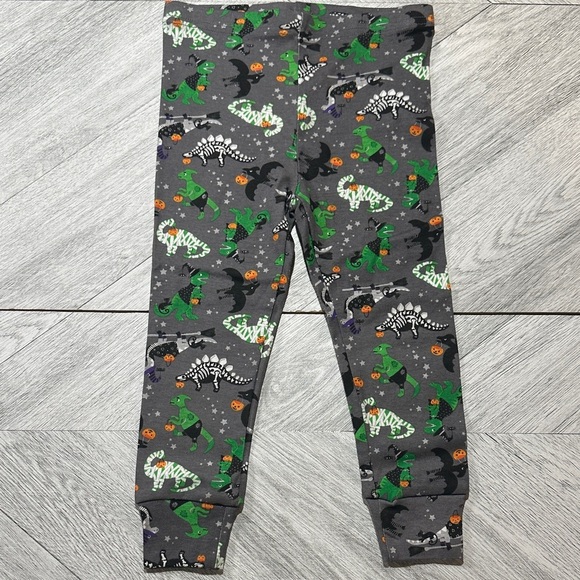 Tommy Bahama Kids Dinosaur Pajama Set - Gray and Green - Picture 4 of 4